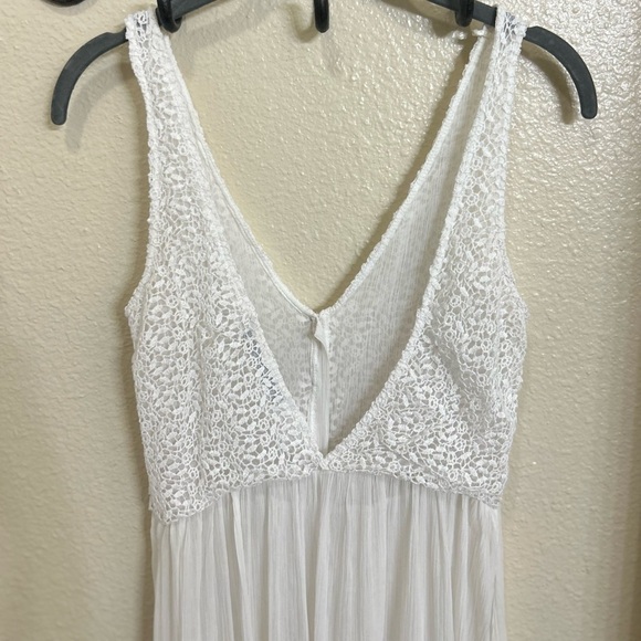 Zara Trafaluc White Crochet and Silk Sleeveless Dress - Picture 8 of 11